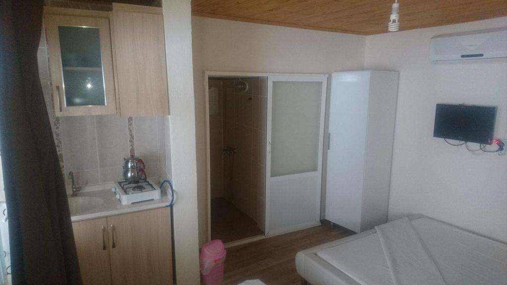Erkin Apart Hotel Karsiyaka  Zewnętrze zdjęcie