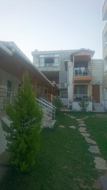 Erkin Apart Hotel Karsiyaka  Zewnętrze zdjęcie