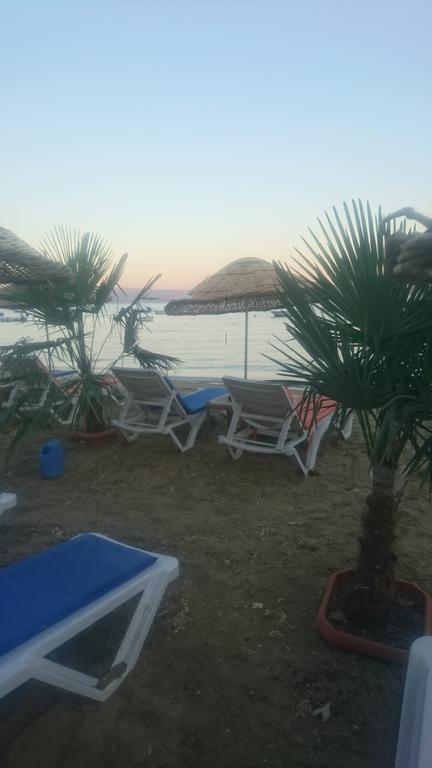 Erkin Apart Hotel Karsiyaka  Zewnętrze zdjęcie
