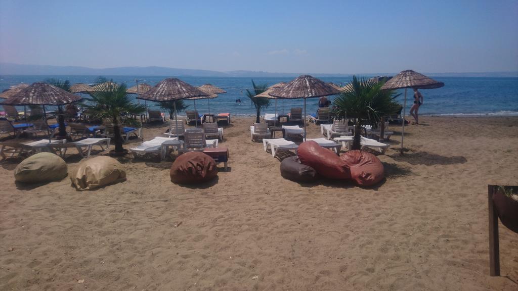 Erkin Apart Hotel Karsiyaka  Zewnętrze zdjęcie