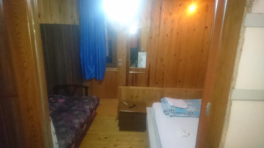 Erkin Apart Hotel Karsiyaka  Zewnętrze zdjęcie